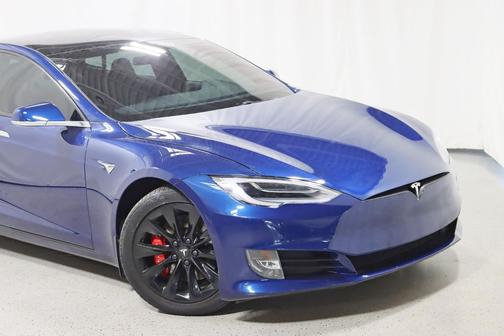 2019 Tesla Model S Performance