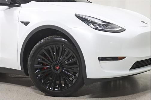2023 Tesla Model Y Long Range Dual Motor All-Wheel Drive