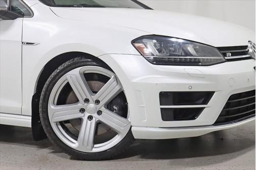 2017 Volkswagen Golf R 2.0T Manual