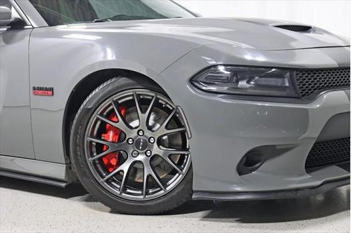 2017 Dodge Charger SRT 392