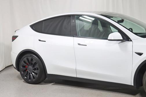 2025 Tesla Model Y Performance Dual Motor All-Wheel Drive