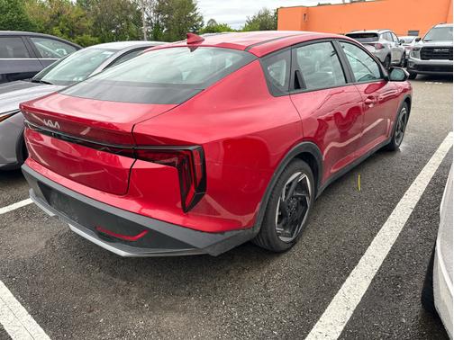 Currant Red 2025 Kia K4 EX