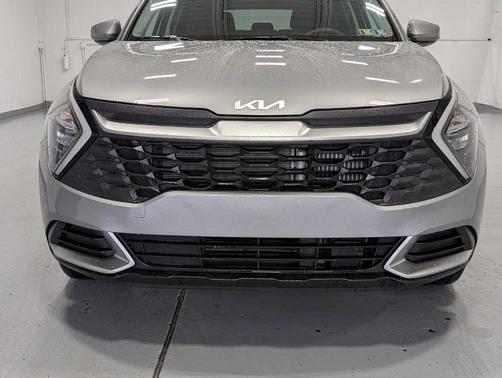 2023 Kia Sportage Hybrid LX