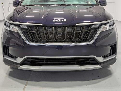 2022 Kia Carnival LXS