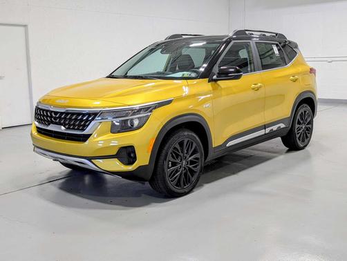 2023 Kia Seltos Nightfall