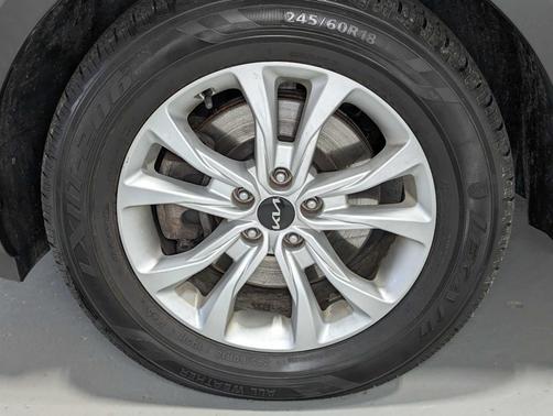 2022 Kia Telluride LX