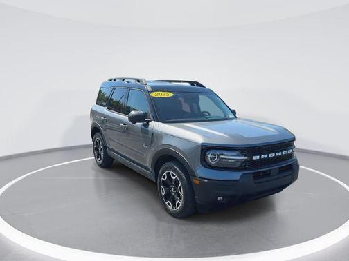 Carbonized Gray Metallic 2025 Ford Bronco Sport Outer Banks
