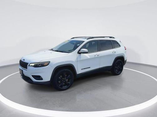Bright White Clearcoat 2019 Jeep Cherokee Latitude Plus
