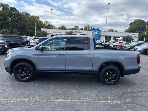 Sonic Gray Pearl 2026 Honda Ridgeline Black Edition