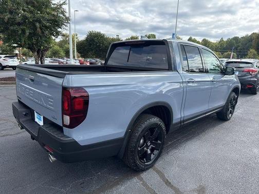 Sonic Gray Pearl 2026 Honda Ridgeline Black Edition