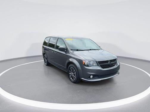 Granite Crystal Clearcoat Metallic 2018 Dodge Grand Caravan SE