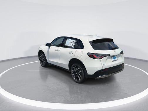 Platinum White Pearl 2026 Honda HR-V EX-L