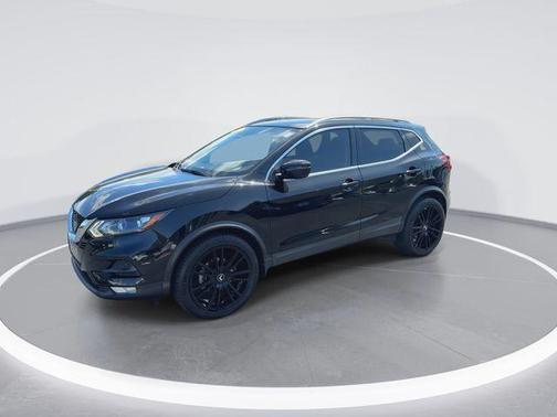 Magnetic Black 2021 Nissan Rogue Sport SV