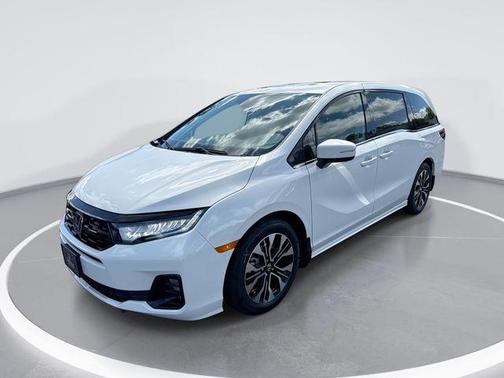 Platinum White Pearl 2026 Honda Odyssey Elite
