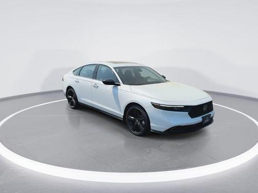 Platinum White Pearl 2026 Honda Accord Hybrid Sport-L