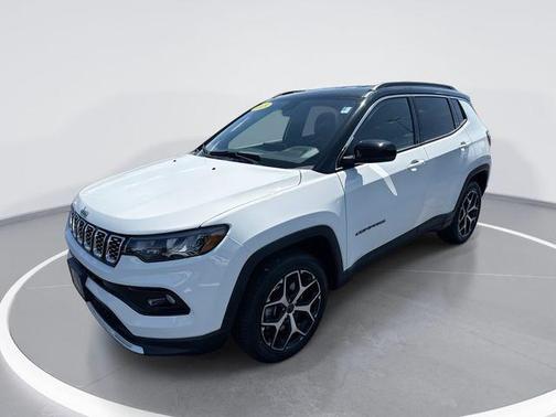 Bright White Clearcoat 2025 Jeep Compass Limited