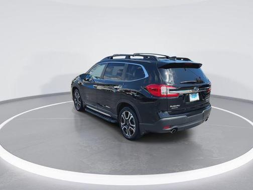 Crystal Black Silica 2024 Subaru Ascent Touring