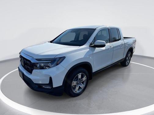 Platinum White Pearl 2026 Honda Ridgeline RTL
