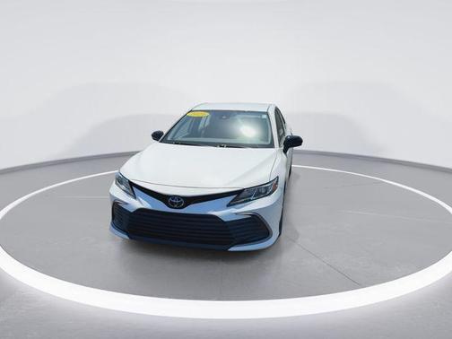 Wind Chill Pearl 2024 Toyota Camry LE