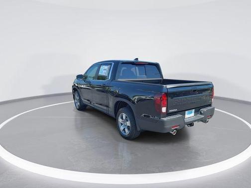 Crystal Black Pearl 2026 Honda Ridgeline RTL