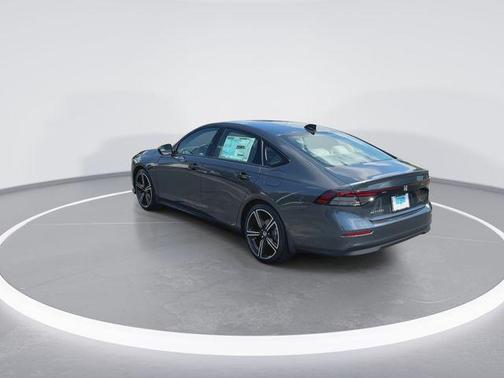 Meteorite Gray Metallic 2026 Honda Accord SE