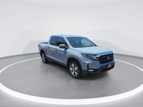 Crystal Black Pearl 2026 Honda Ridgeline RTL