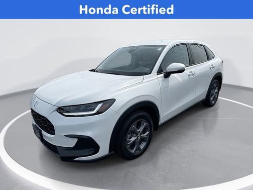 Platinum White Pearl 2026 Honda HR-V