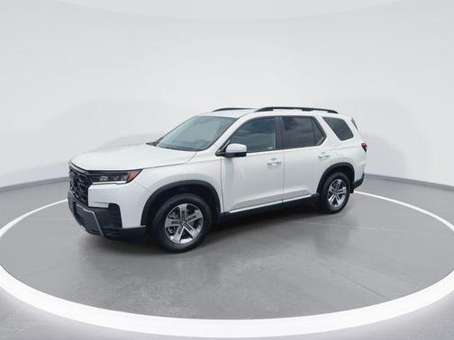Platinum White Pearl 2026 Honda Pilot EX-L