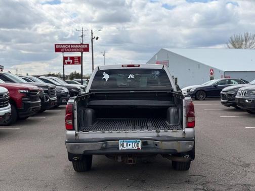 Gray 2006 Chevrolet Silverado 1500 LT Crew Cab