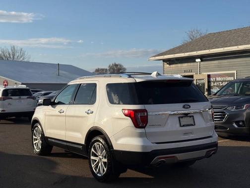 White Platinum Metallic Tri-Coat 2016 Ford Explorer Limited