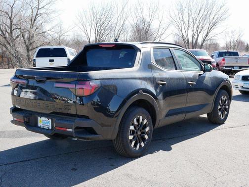 Phantom Black 2025 Hyundai SANTA CRUZ SEL