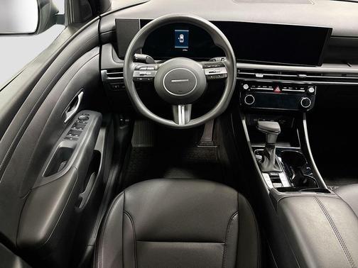 Phantom Black 2025 Hyundai SANTA CRUZ SEL
