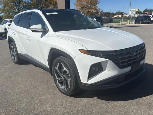 White Pearl 2024 Hyundai TUCSON Limited