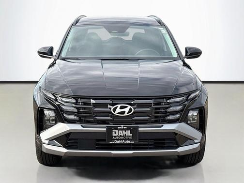 Phantom Black 2026 Hyundai TUCSON SEL Plus