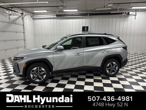 Shimmering Silver 2026 Hyundai TUCSON SEL Premium