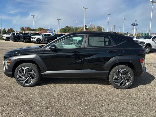 Abyss Black Pearl 2027 Hyundai KONA SEL Premium