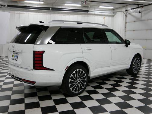 Creamy White Pearl 2026 Hyundai PALISADE Calligraphy