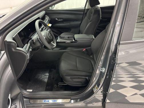 Ecotronic Gray 2026 Hyundai TUCSON Hybrid Blue SE
