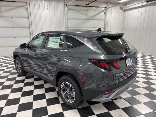 Ecotronic Gray 2026 Hyundai TUCSON Hybrid Blue SE
