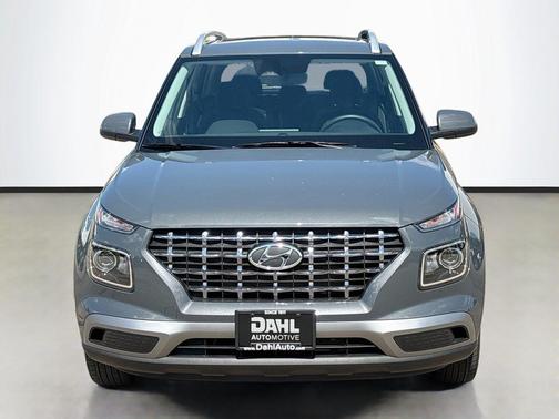 Ecotronic Gray 2025 Hyundai VENUE SEL