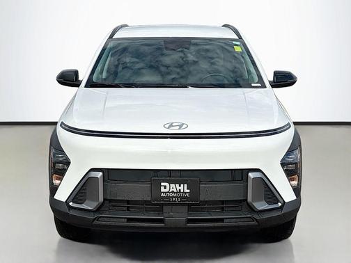 Atlas White 2026 Hyundai KONA SEL Sport