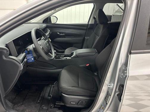 Shimmering Silver 2026 Hyundai TUCSON SEL