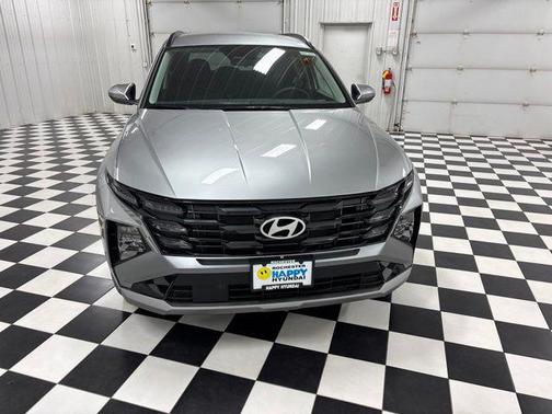 Shimmering Silver 2026 Hyundai TUCSON SEL
