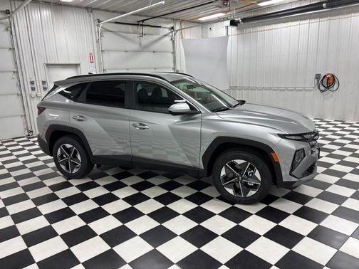 Shimmering Silver 2026 Hyundai TUCSON SEL