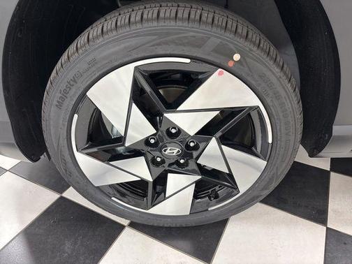 Ecotronic Gray Pearl 2026 Hyundai KONA Limited