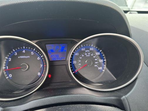 Graphite Grey 2010 Hyundai TUCSON GLS
