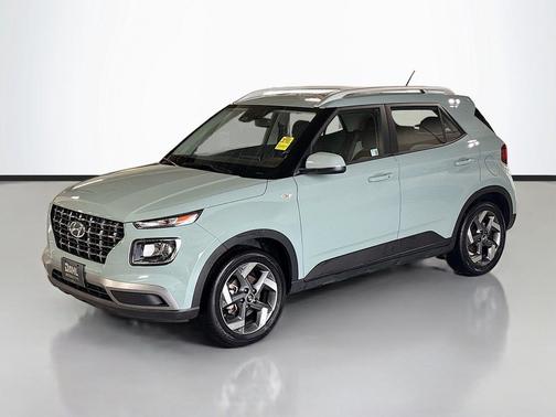 Mirage Green 2025 Hyundai VENUE SEL