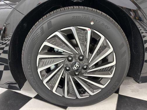 Abyss Black 2026 Hyundai SONATA Hybrid SE