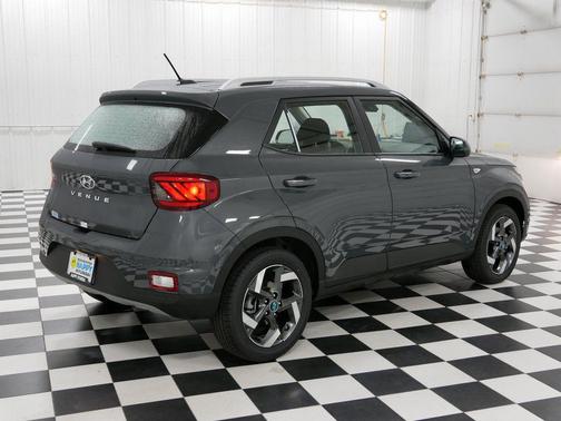 Ecotronic Gray 2026 Hyundai VENUE SEL