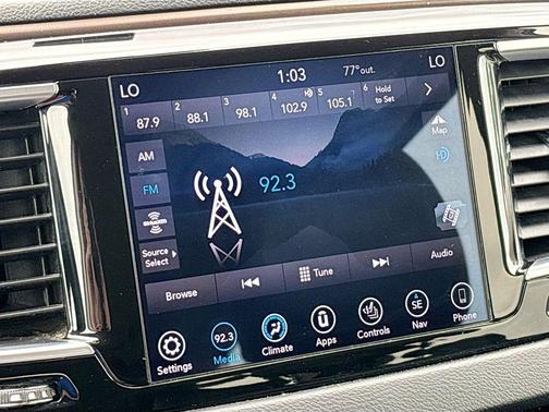 Granite Crystal Metallic Clearcoat 2019 Chrysler Pacifica Touring-L Plus
